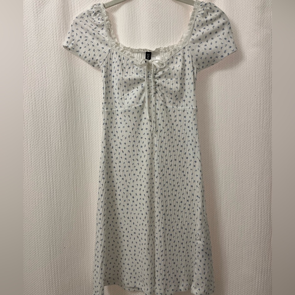 H&M White and Blue Floral Midi Dress